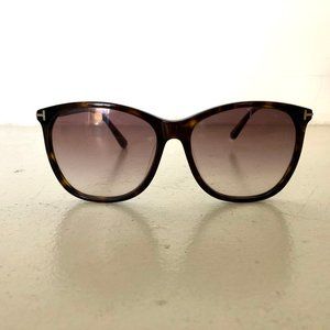 TOM FORD WOMENS SUNGLASSES OVERSIZED TORTOISE
